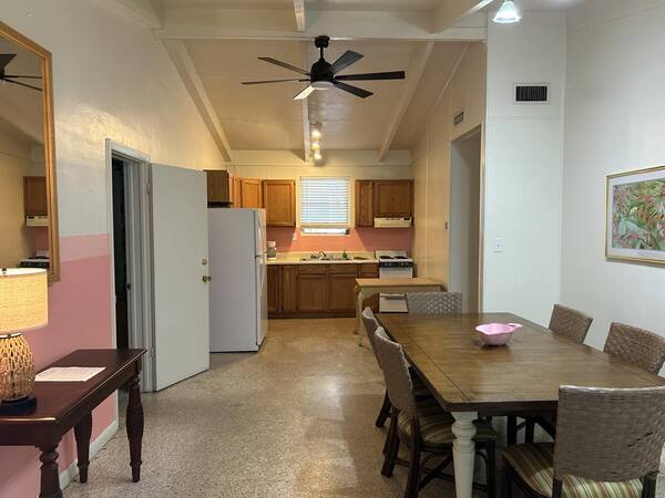 Three Bedroom Apartment Photo 5