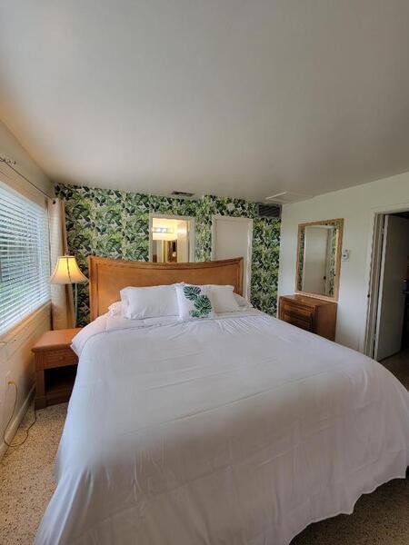 Three Bedroom Apartment Photo 1